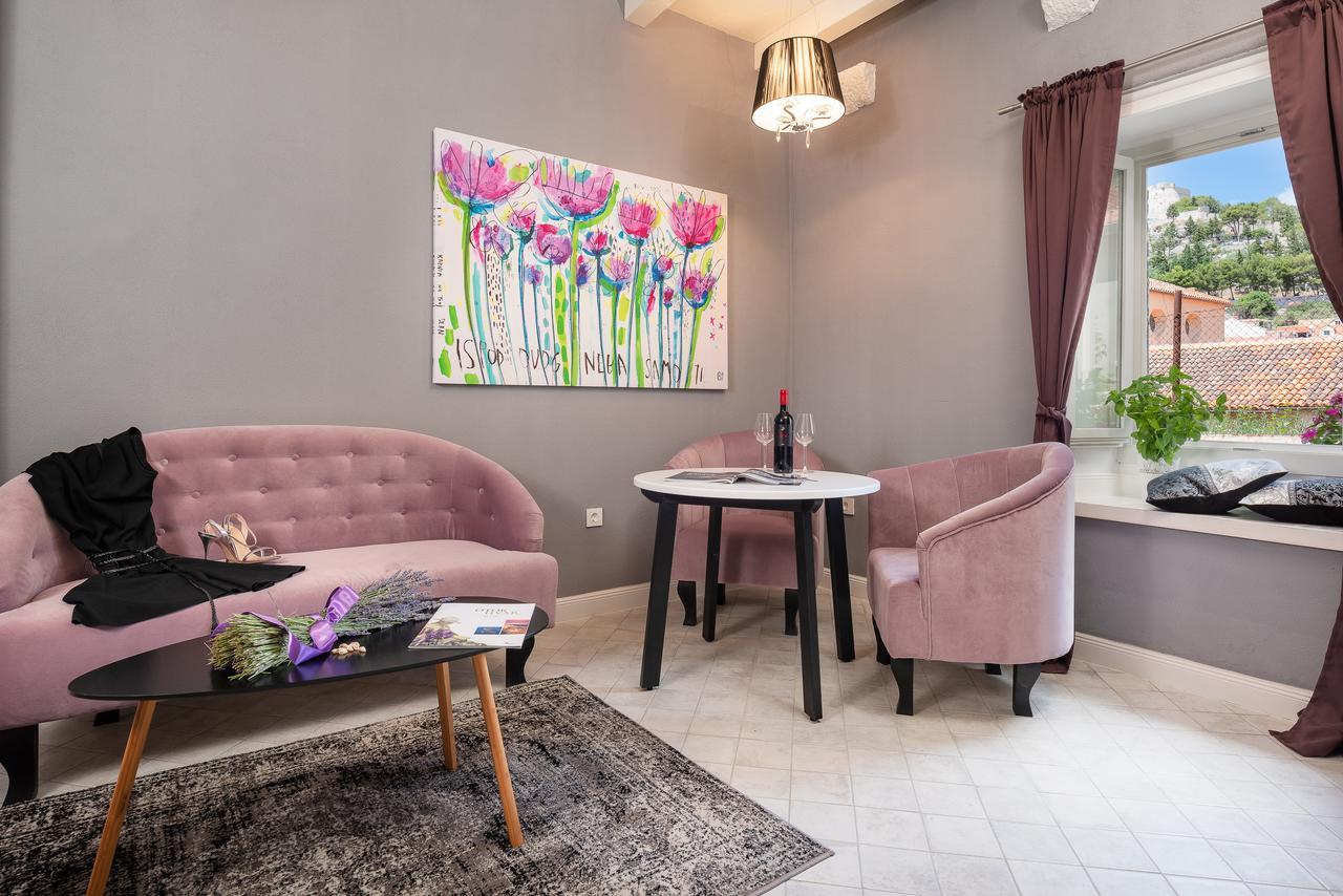 Apartman Kampanel 10 *